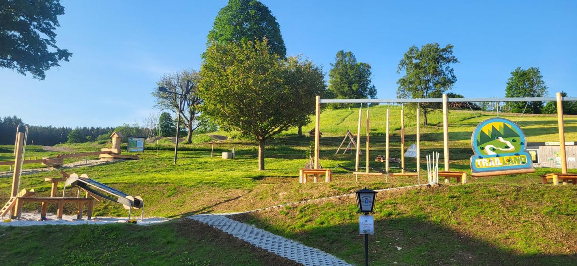 ホテル Gasthof Wiesenhofer Miesenbach  エクステリア 写真